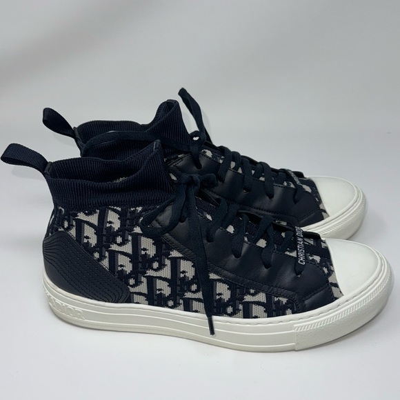 Dior Sneakers - Picture 1 of 6